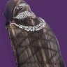 Icon depicting Illicit Collector Cloak.